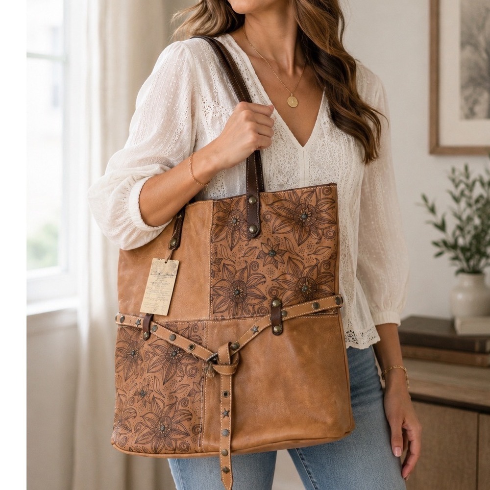 Costanza Rota Italian Leather Tote NEW Floral Embossed Panels Boho Large Bag via